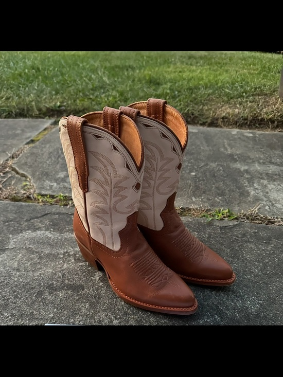 Tecovas Other - Tecovas Two-Tone Brown and Cream Western Cowboy Boots